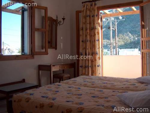 Black Sand Hotel & Apartments 7